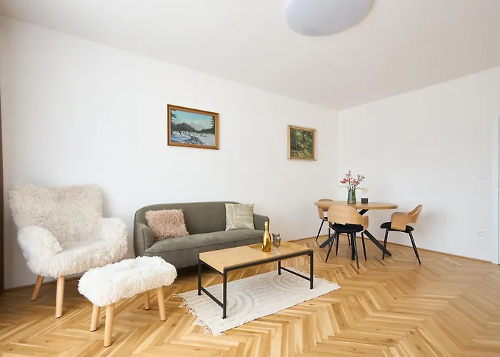 Klemensova 아파트 질리나